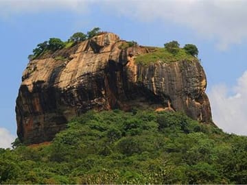 Full Day Sigiriya and Dambulla Tour with Jeep Safari from Colombo
