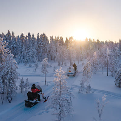 Sähkömoottorikelkkasafari Rovaniemellä - Image 8