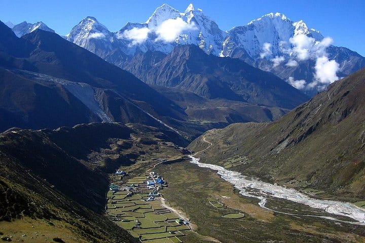Everest Lobuche Trek – 13 days