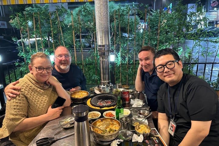 Korea Tour (Includes a Traditional Korean Meal) Night markets in korea