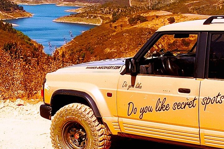 Full-day 4X4 tour Monchique Mountain and Bravura Lake