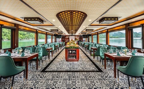 Luxury Day Cruise in Halong Bay from Hanoi
