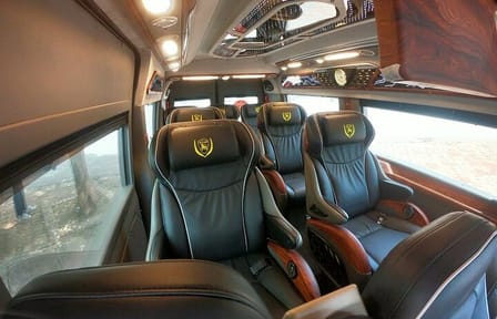 Luxury Limousine Bus Transfer from Hanoi to Sapa