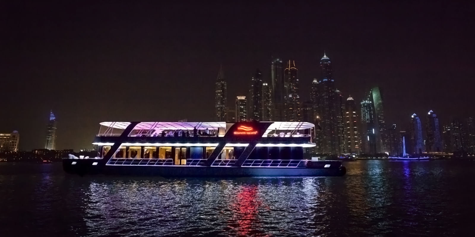 5 Star Marina Glass-boat Dinner Cruise with Daytur