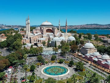 5-Day Private Tour of Istanbul and Cappadocia with Flights