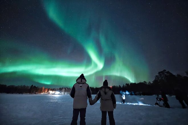 Rovaniemi: Northern Lights Group Tour - Guaranteed View 