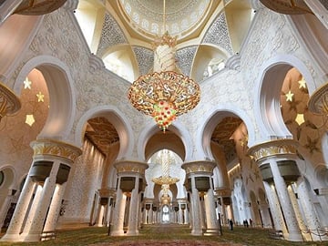 Sheikh Zayed Grand Masjid Inner View