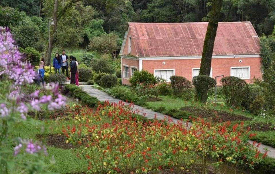 Private Tour of Godawari Botanical Garden Including Lunch