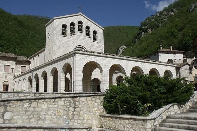 Cascia, Santa Rita and Roccaporena from Rome Private Day Tour