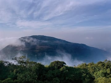 Nandi Hills Day Trip: Scenic Tour from Bangalore to Chikkaballapur