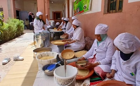 Marrakech: Berber Village and Couscous Workshop Tour