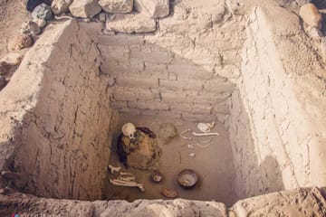 Chauchilla Cemetery Tour: Explore Nazca's Ancient Tombs