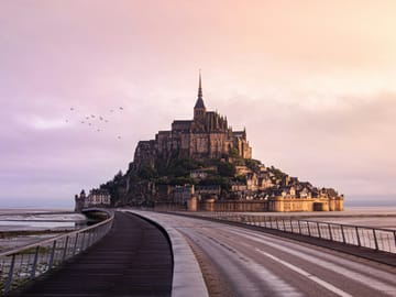 Private Day Trip from Paris to Deauville and Honfleur