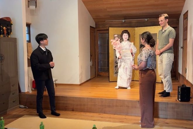 Tokyo Geisha Experience: Rare Cultural Show & Interaction 10