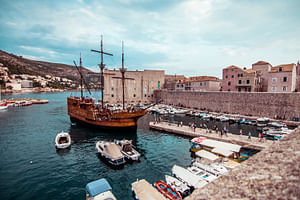 Game of Thrones & Lokrum: An Unforgettable 3 Hour Tour in Dubrovnik