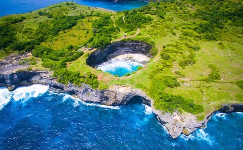 Best of Nusa Penida Island Beach Tour