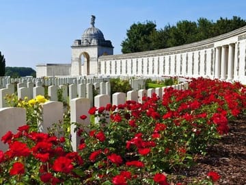 In Flanders Fields Museum Private Tour from Brussels