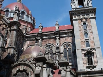 Discover Oviedo – Medieval Charm, Cathedral & Cider Traditions