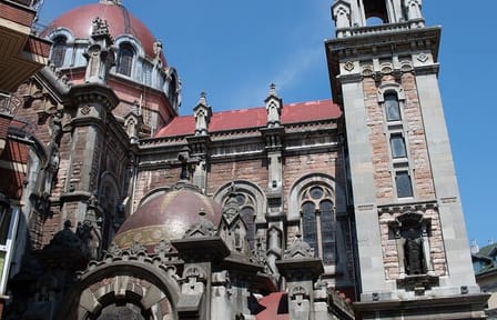 Cultural Walking Tour of Oviedo's Medieval Heritage and Cider Traditions