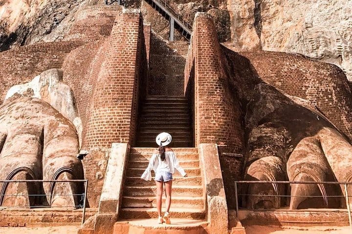 The Local Way – 7 Days Tour