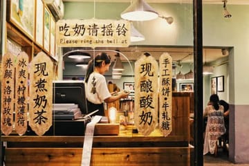 Trendy Foodie Tour in Beijing's Sanlitun District