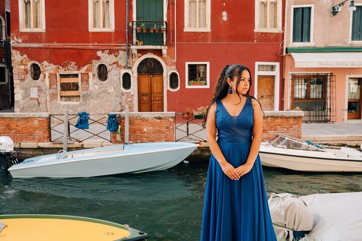 Private Water Taxi Ride with Professional Photographer in Venice 7