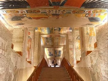 Valley of the Kings Day Tour from Hurghada to Luxor