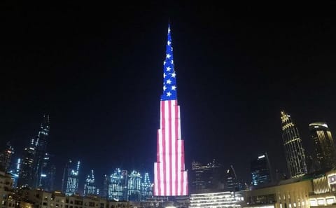 Dubai Mall Aquarium and Burj Khalifa Tour with Transfers
