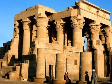 Private Cultural Tour of Edfu and Kom Ombo Temples from Marsa Alam