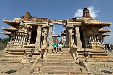 Cultural Tour from Hubli to Badami, Hampi, and Mysore