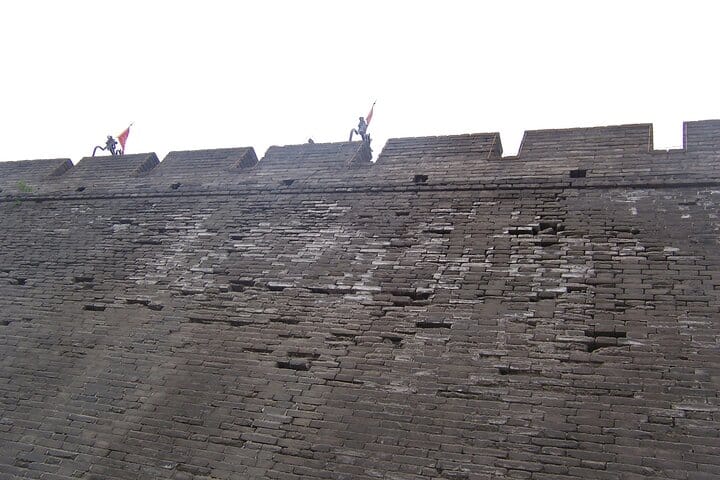 Beijing Forbidden City and Badaling Great Wall private day tour.