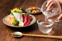 Osaka Bar Hopping Night Walking Tour in Namba (3 bars, 6 tastes) 8
