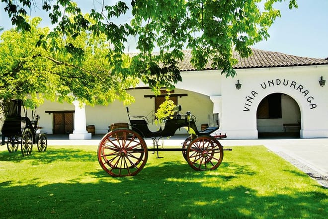 Private San Antonio Port Pre-Post Cruise Santiago City Tour and Undurraga Winery