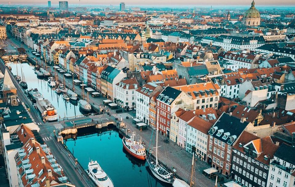 Private Walking Tour of Copenhagen's Nyhavn and Amalienborg Palace