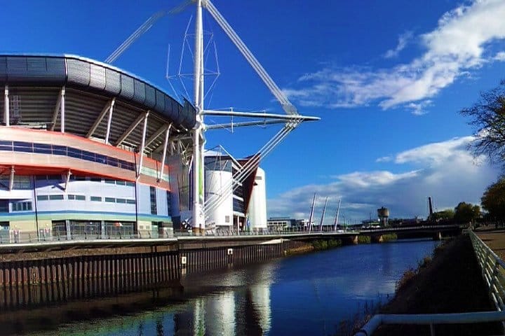Cardiff City and Dr. Who Movie Private Day Tour from London 9