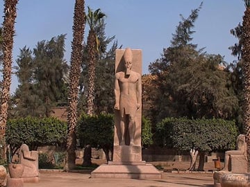 Private Tour to Dahshur Pyramids, Memphis, and Saqqara All Inclusive