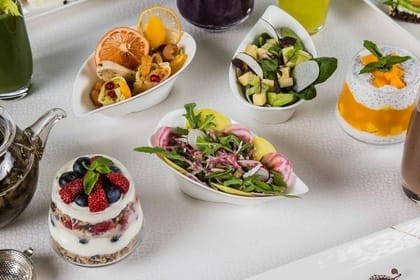 Inside Burj Al Arab Guided Tour with Transfer & Dinner Options