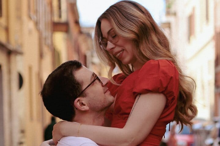 Private Photoshoot with a Professional Photographer in Bologna 9