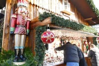 Unusual track game on Christmas markets in Orleans 5