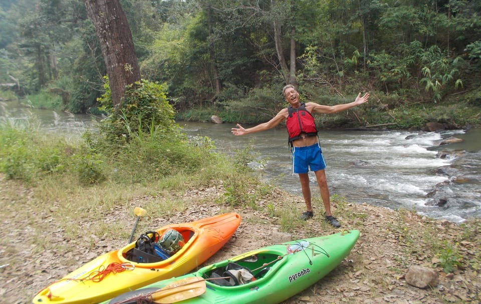 Advanced White Water Kayaking Tour on Mae Wang River