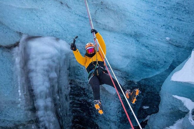 Glacier Adventure from the Glacier Lagoon