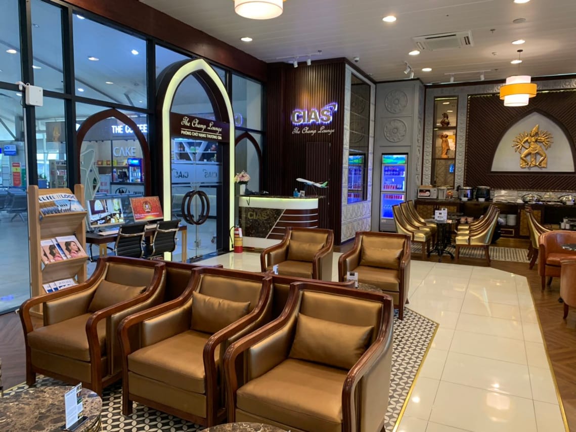 AIRPORT LOUNGE - CAM RANH INTERNATIONAL AIRPORT 7