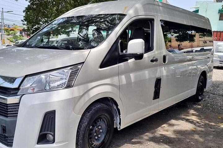 Private Punta Cana roundtrip -puntacana airport to Bayahibe