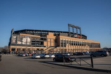 VIP Contrasts Tour in New York City: English/Spanish