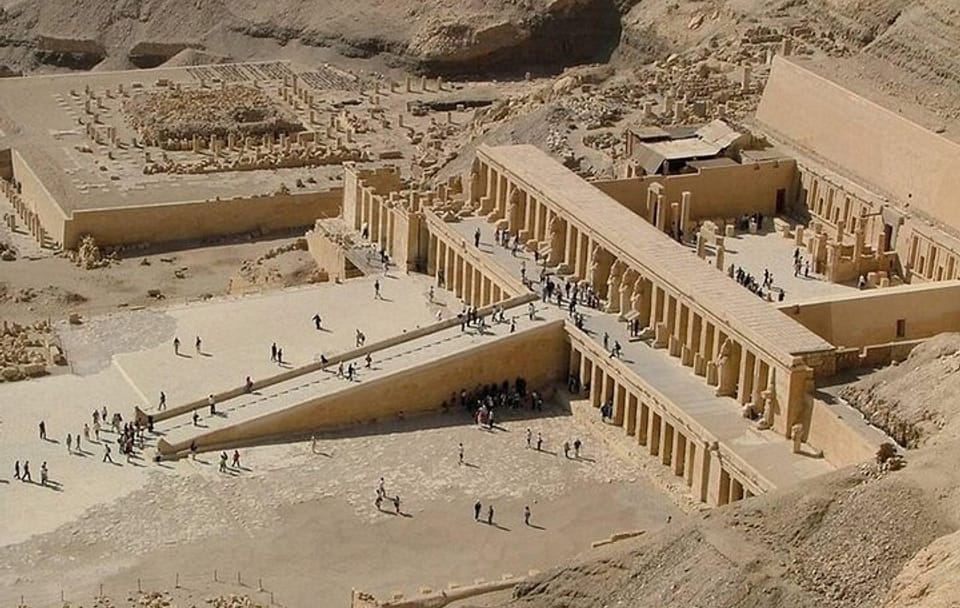 Private One-Day Tour of Karnak and Valley of the Kings in Luxor