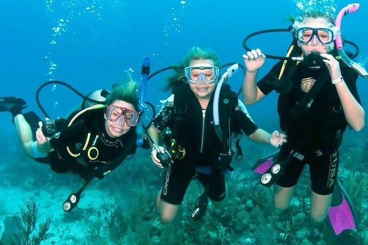 Diving and Snorkeling Day Trip By VIP Boat From Hurghada 7