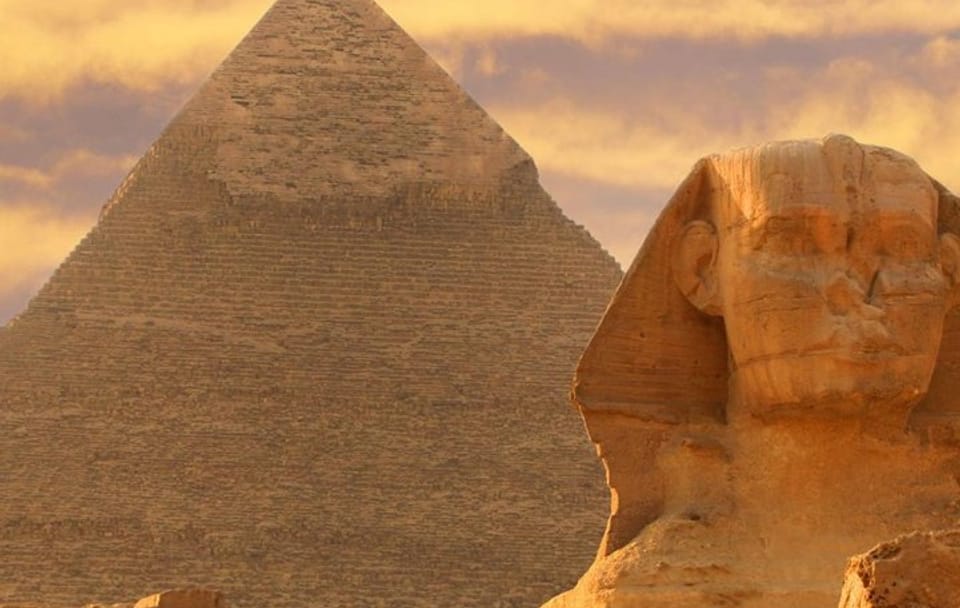 Day Tour from Hurghada to the Pyramids of Giza