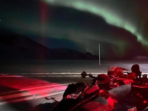 Landmannalaugar highland Snowmobiling tour