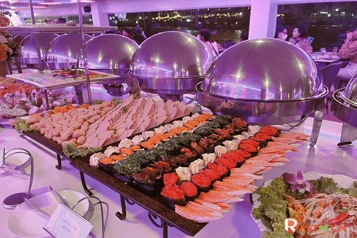 Smile Dinner Cruise Experience: Dining & Live Entertainment 9