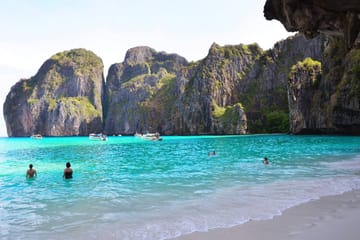 Catamaran : Phi Phi Islands & Khai Island Day Trip Snorkeling